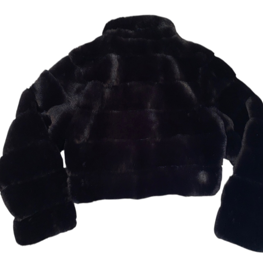Black faux fur crop Jacket sz Medium, NEW - Picture 9 of 15